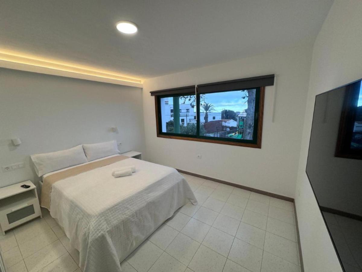 Apartamento Vivienda En El Centro De La Isla 2Hab Con Terraza Valverde  Exterior foto